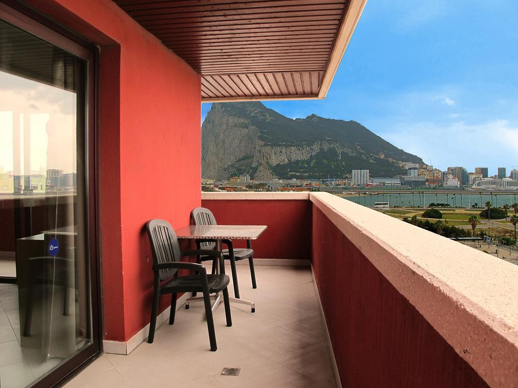 Ohtels Campo De Gibraltar Hotel La Linea de la Concepcion Exterior photo